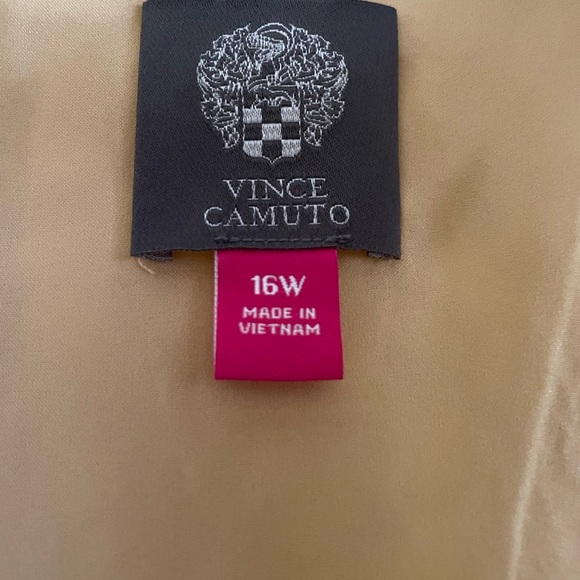 Mustard Yellow Lace Dress Vince Camuto - 16W - Picture 2 of 4